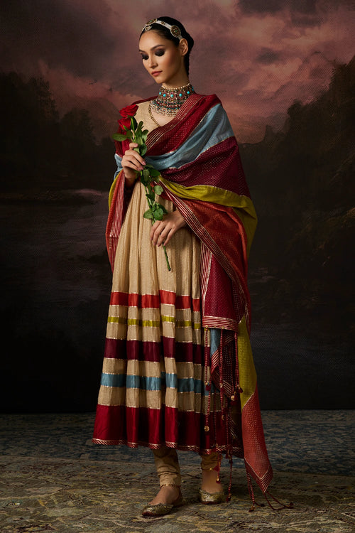 Naira Multicolor Kurta Set