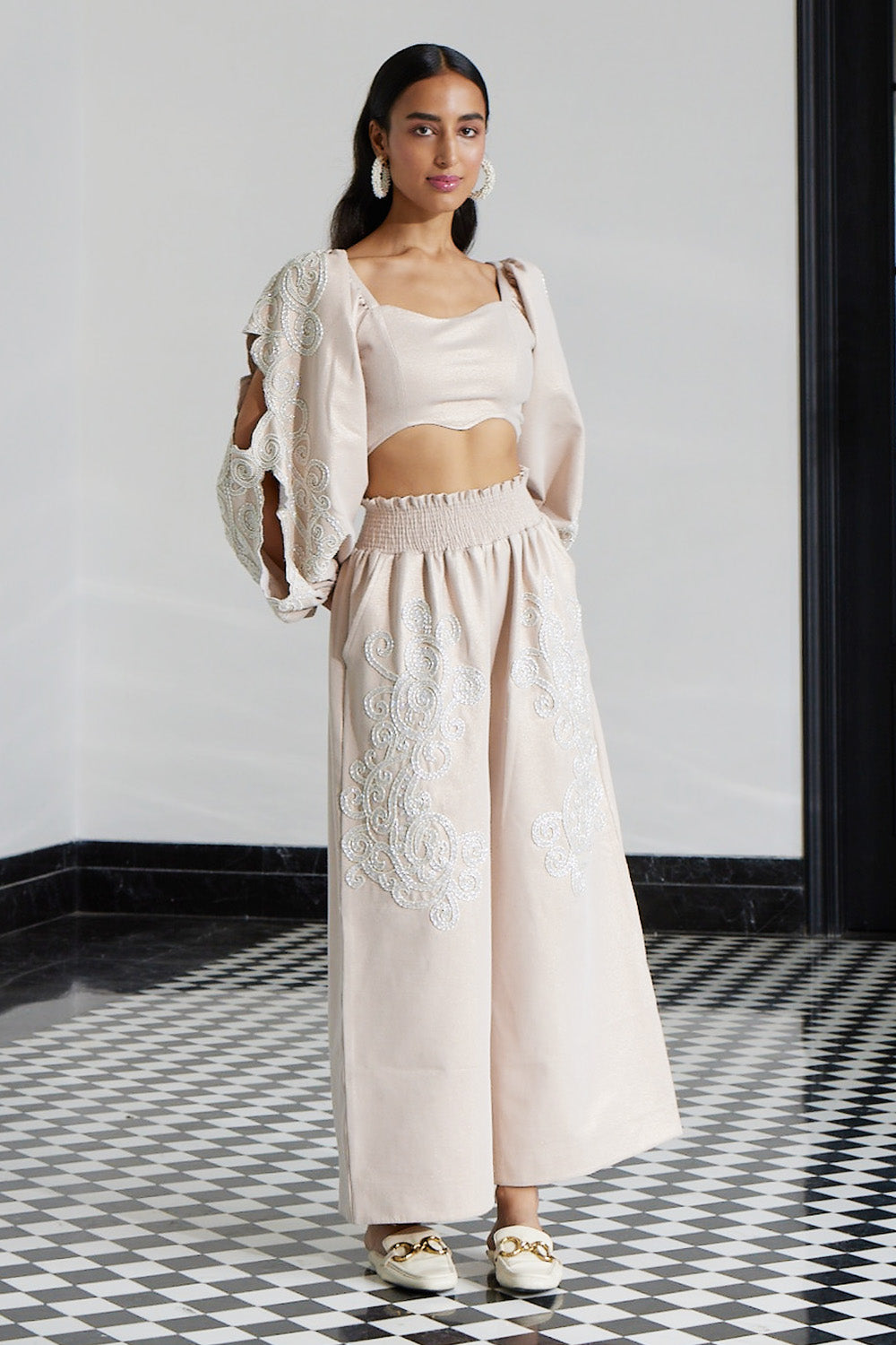 Embellished Co-Ord Set With Sleeve Cutout