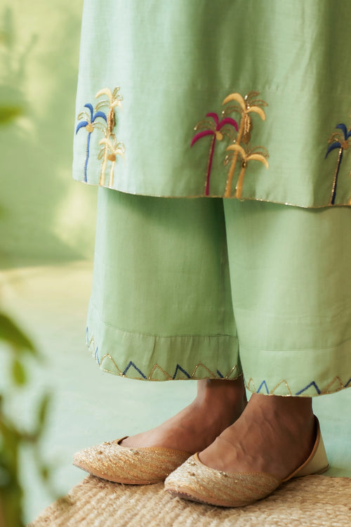 Kinaara Kurta Set