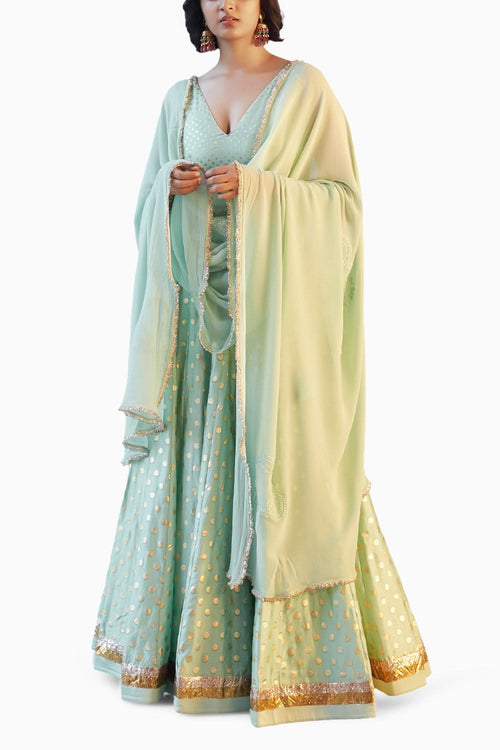 Puja Lehnga