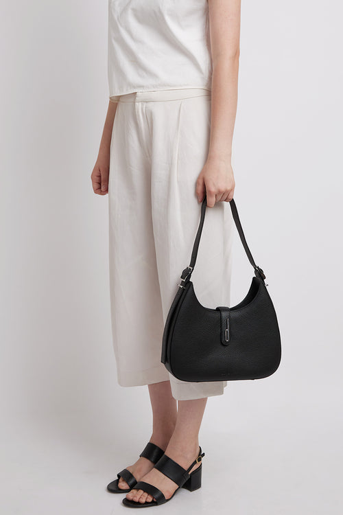 Leena Pebble Black Bag
