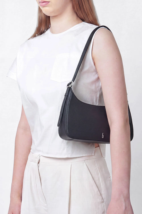 Leena Pebble Black Pouchette