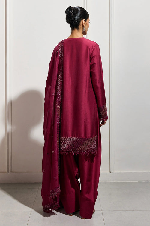 The Kurenai Kurta Set