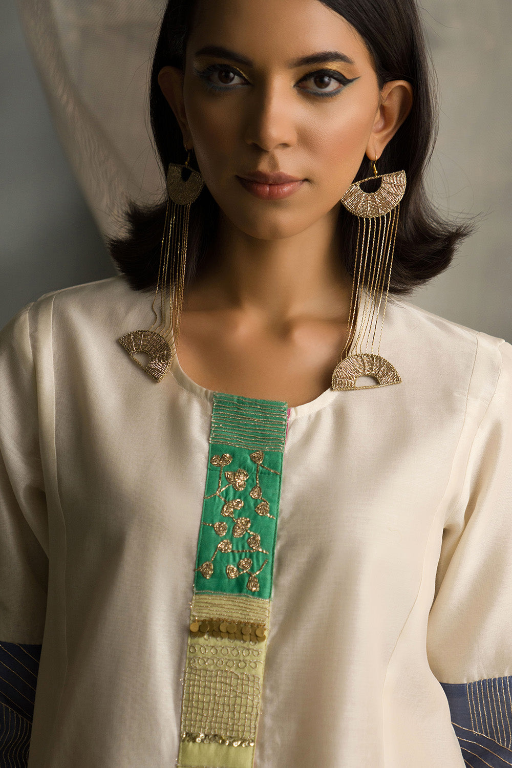 Ivory Short Kurta Embroidered Co-Ord Set