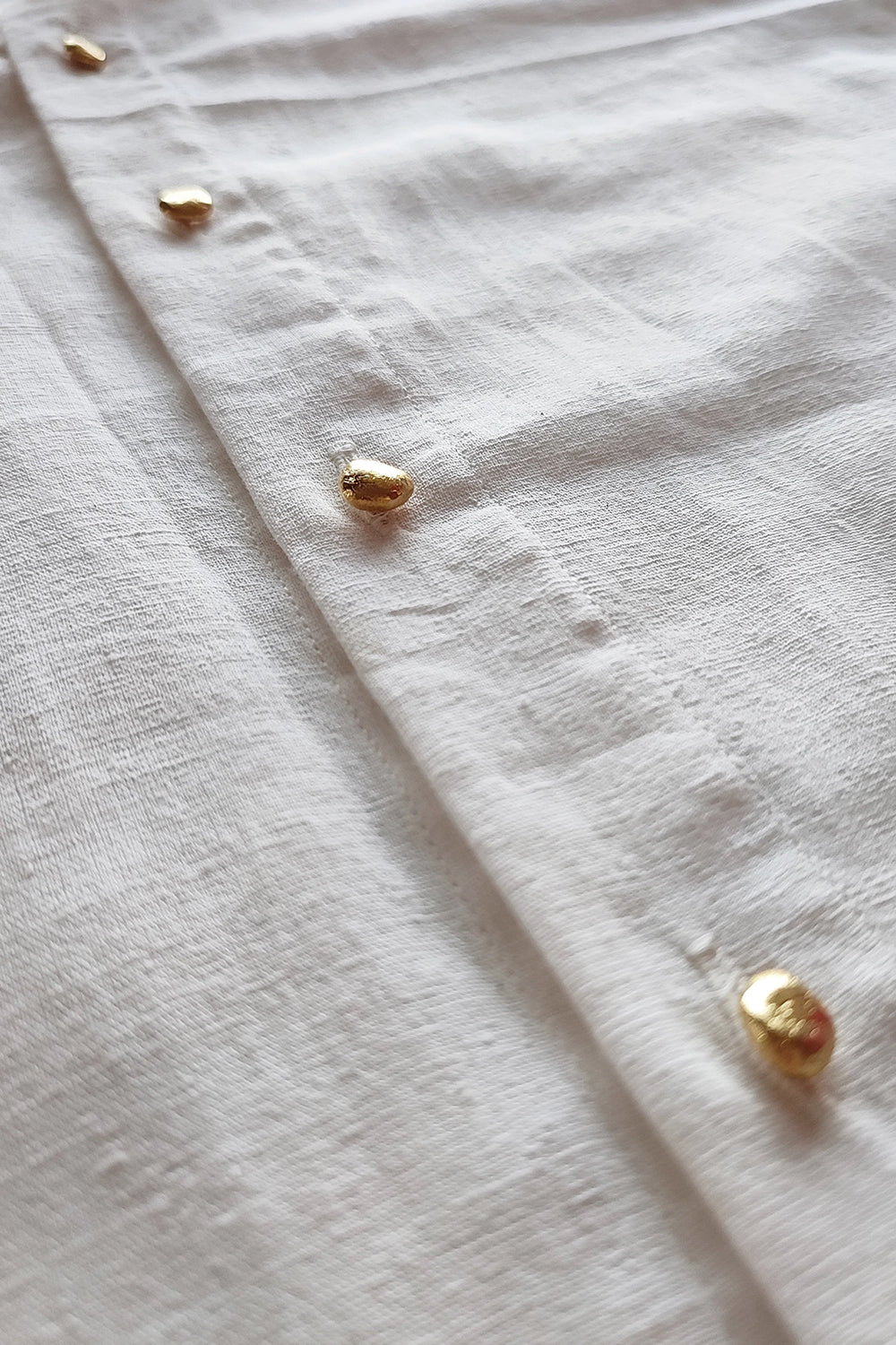 Iris Golden Button Set