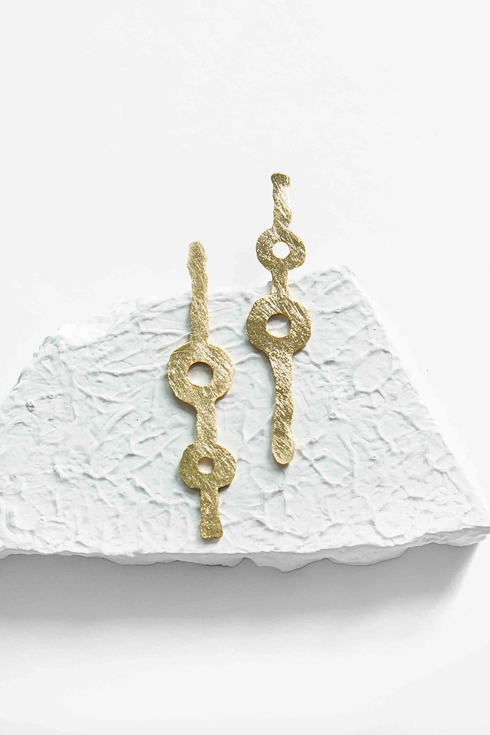 Lotura Golden Earrings