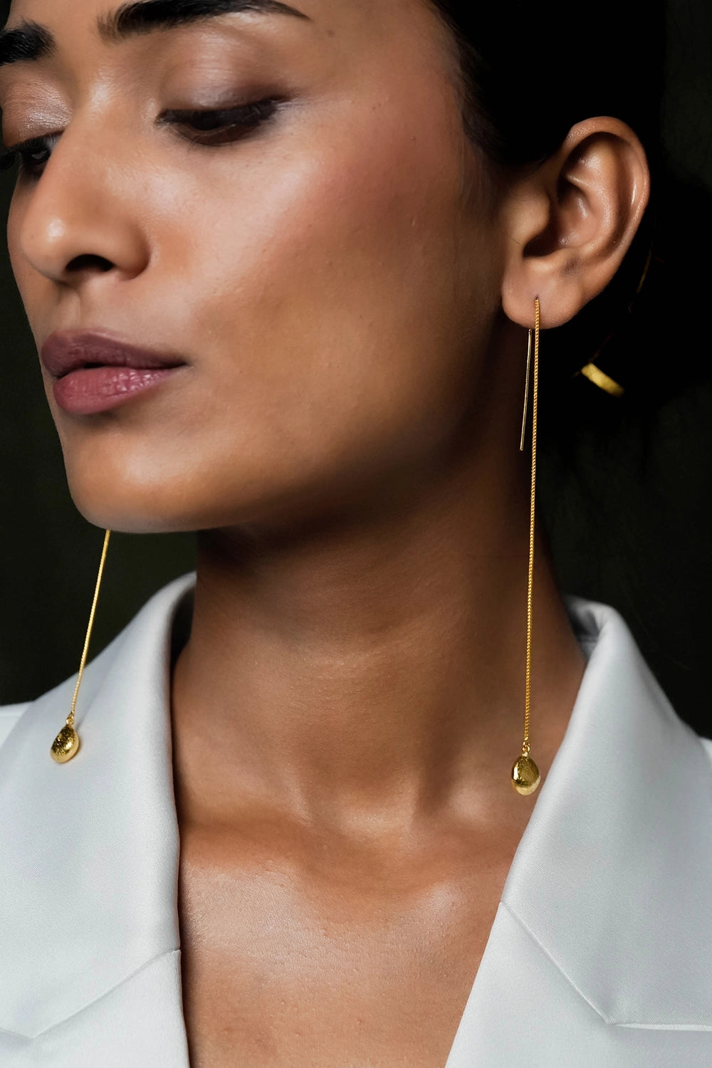 Glia Golden Earrings