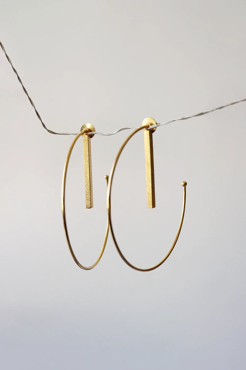 Oura Dash Golden Earrings