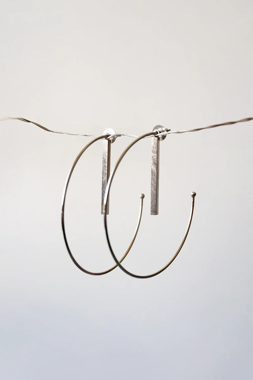 Oura Dash Silver Earrings