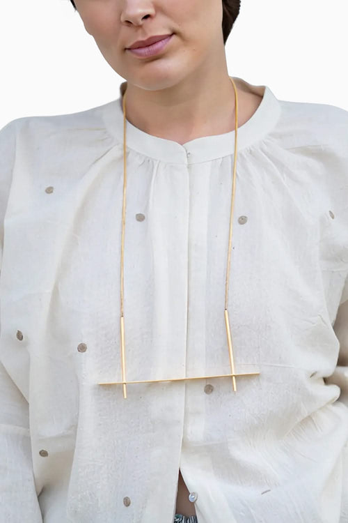Oscillate Golden Neckpeice