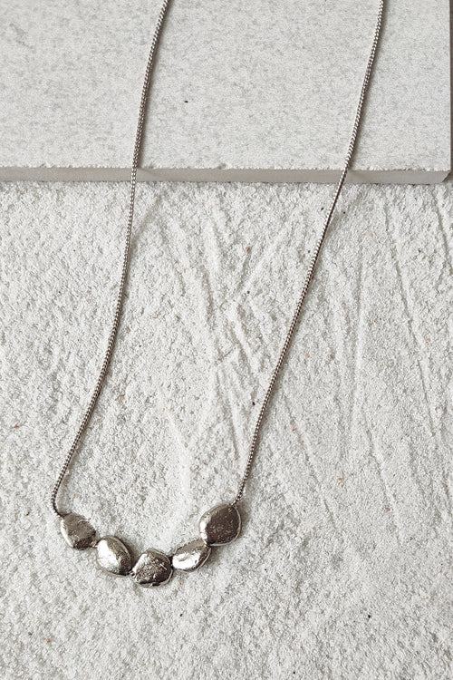 Mea Silver Neckpiece