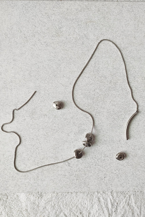 Sia Silver Neckpiece