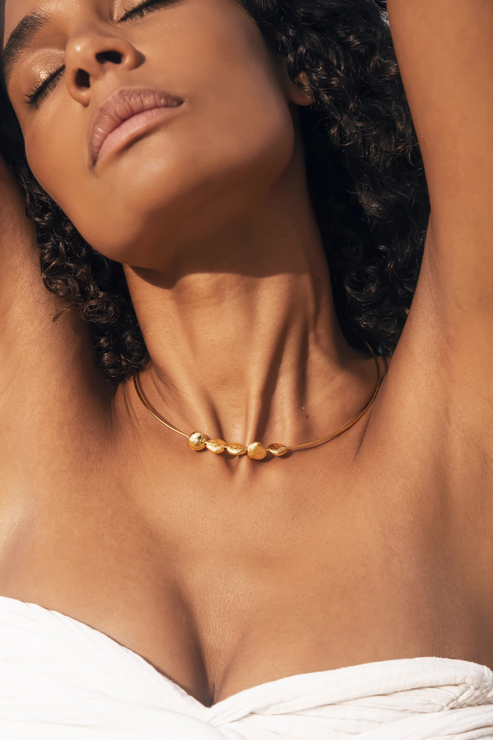 Thio Golden Neckpiece