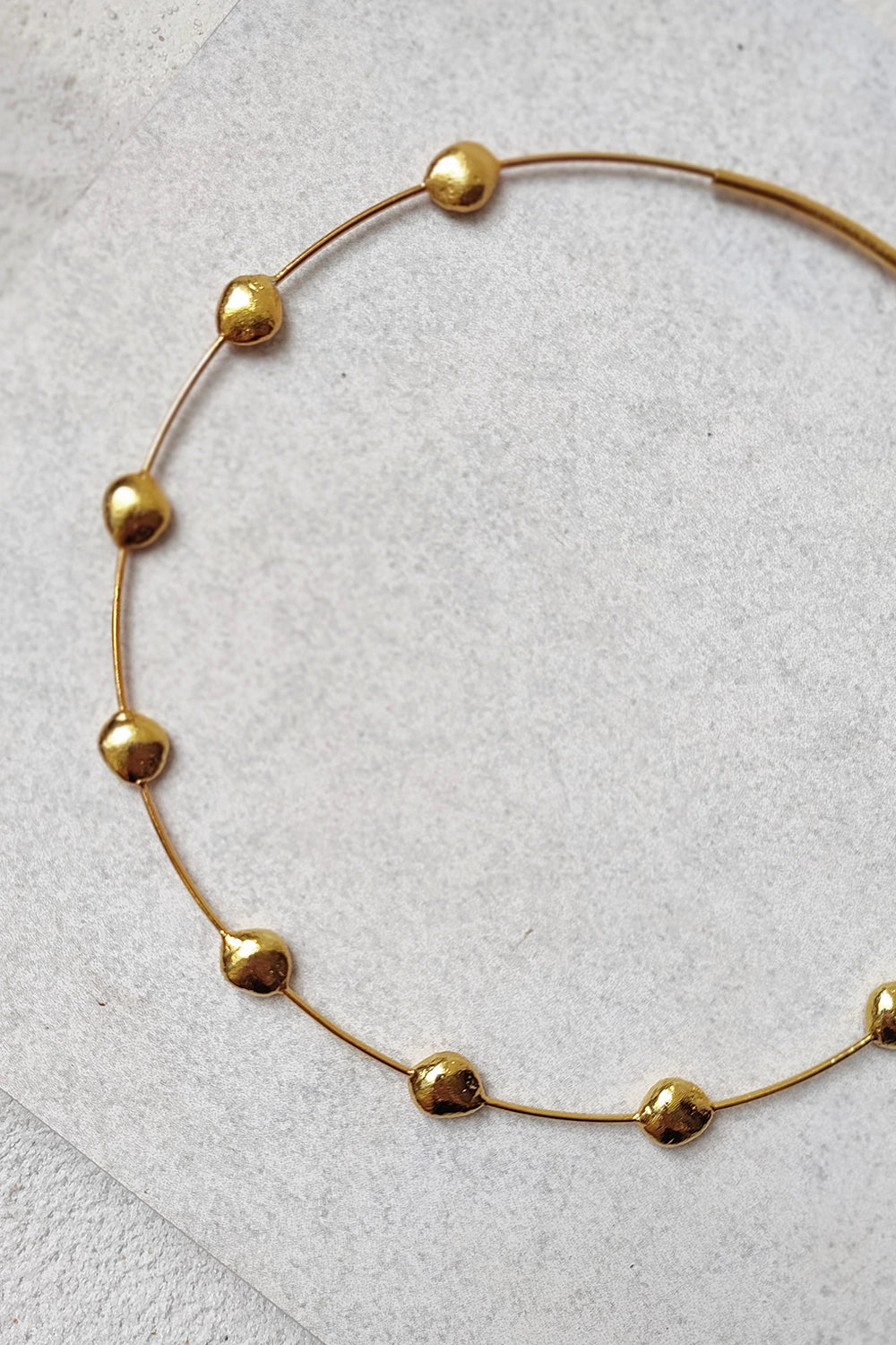 Olla Golden Neckpiece