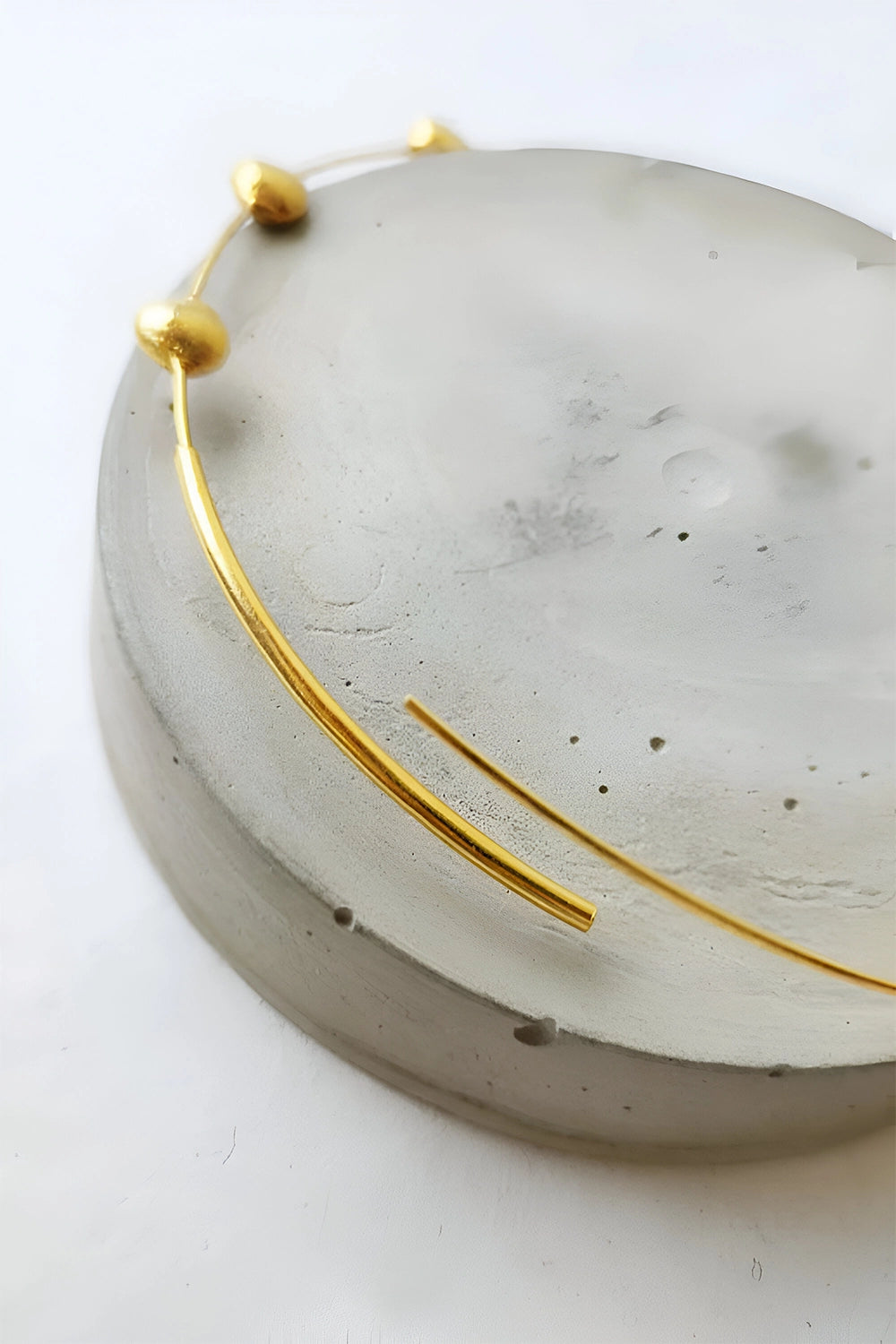 Olla Golden Neckpiece