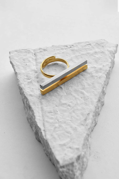 Oblique Ring