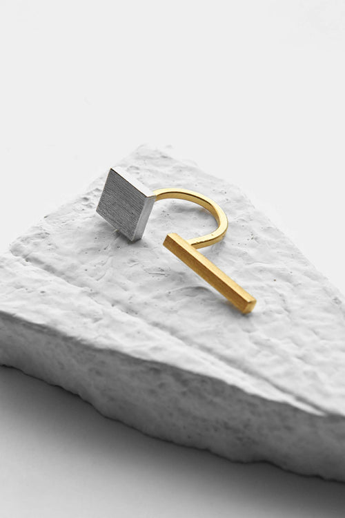 Quad Rule Ring