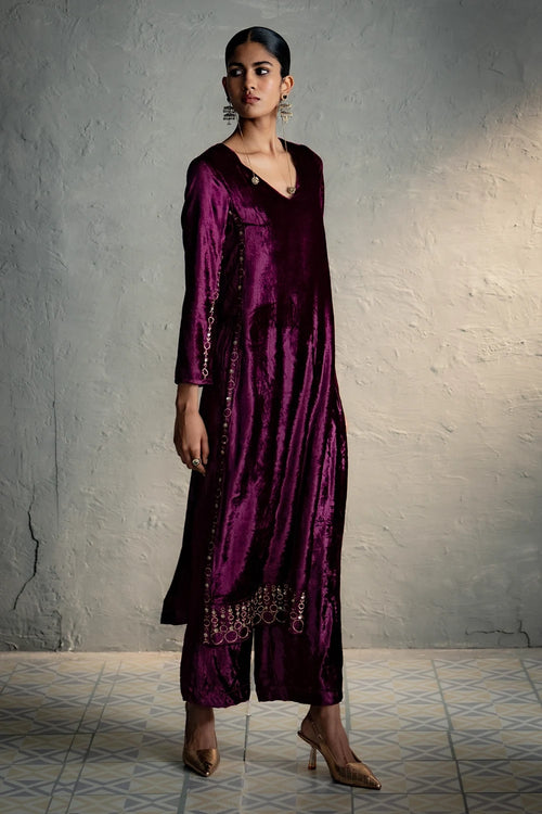 Maaya Velvet Pink Kurta Set