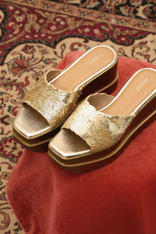 Mamma Mia Wedge Sandals