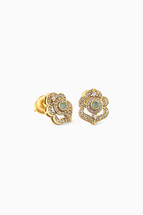 Mehr Dainty Studs