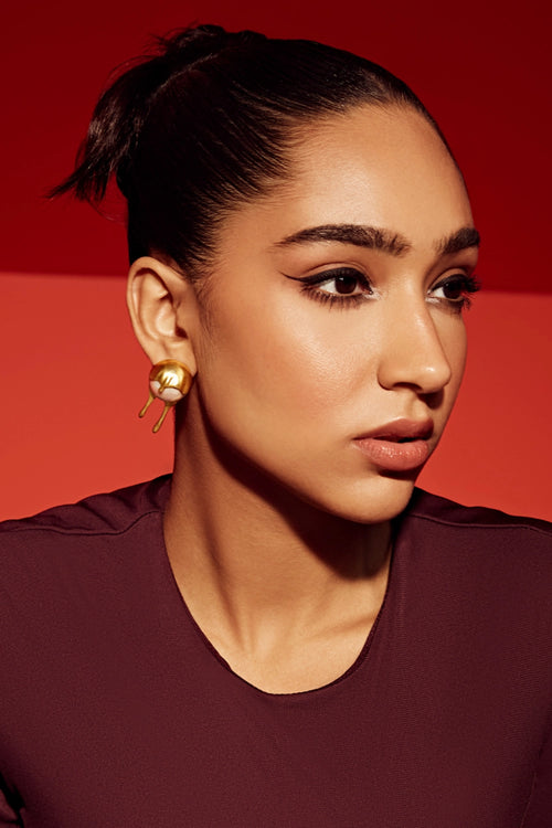 Golden Melting Studs