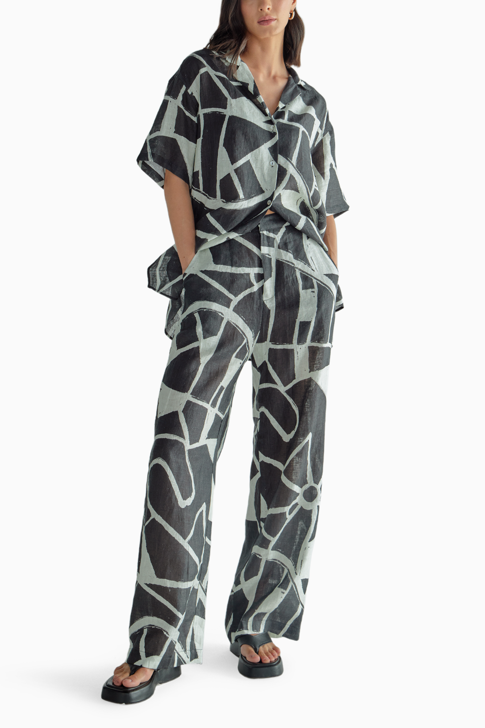 Abstract Montauk Shirt with Claire Pants