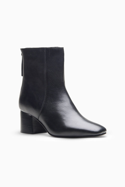 Neeva Black Ankle Boot