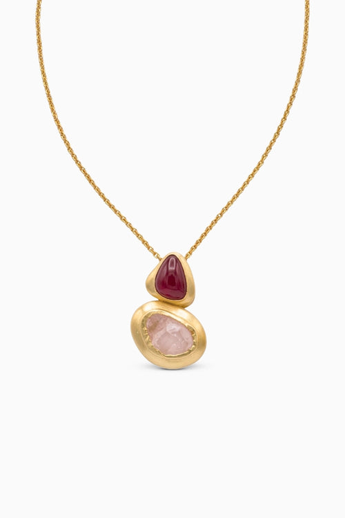 Blushing Poise Pendant Necklace with Pearls