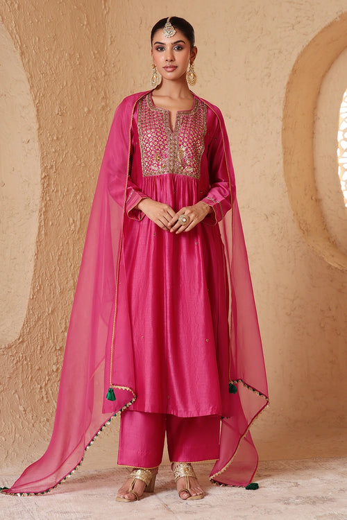 Mehrang Pink Frockstyle Kurta Set With Dupatta