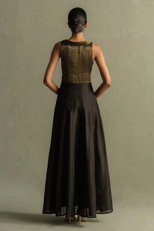 Ojas Collared Dress