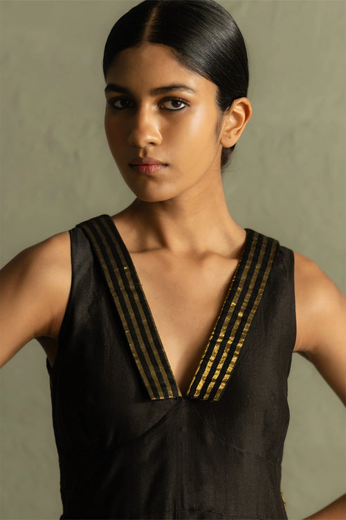 Ojas Collared Dress