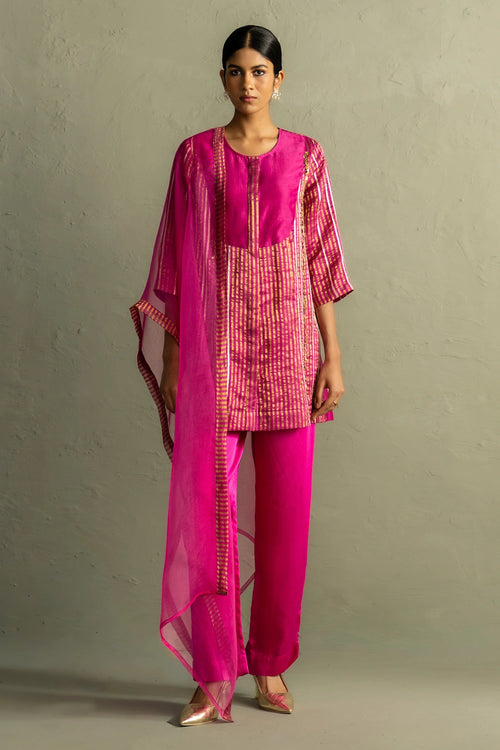 Ojas Tissue Stripe Short Kurta Set
