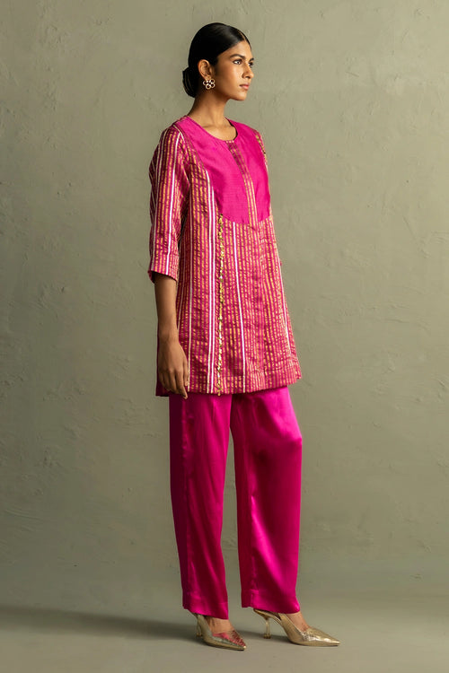 Ojas Tissue Stripe Short Kurta Set