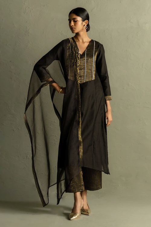 Ojas Tissue Patch Kurta Set