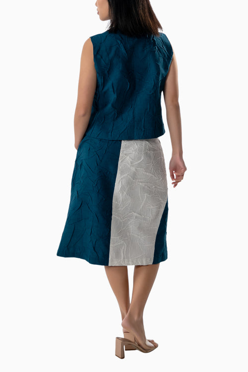Textured Contrast Vest & Skirt Set