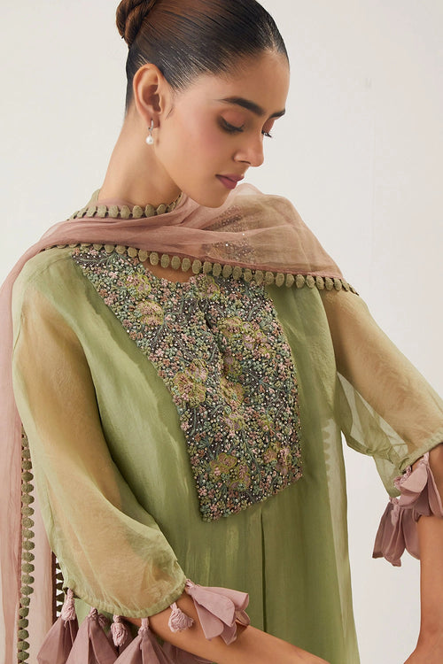 Saanjh Pista Kaftan Set