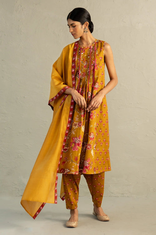 Mustard Phool Dori Pintuck Sleeveless Kurta Salwar Set