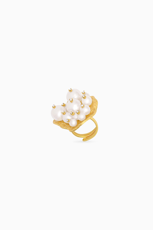 Round Pearl Ring