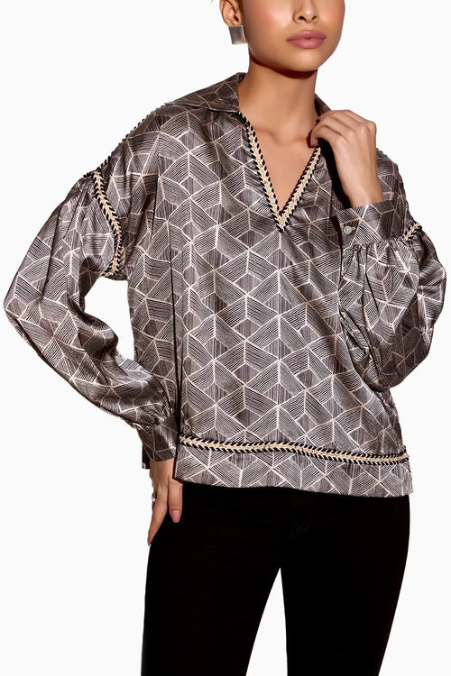 Retro Print Detailed Top