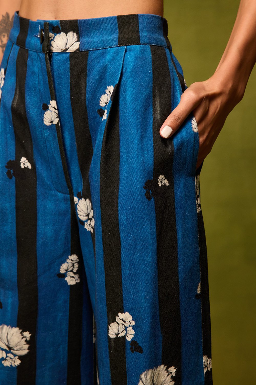 Saphire Bloom Straight Trousers