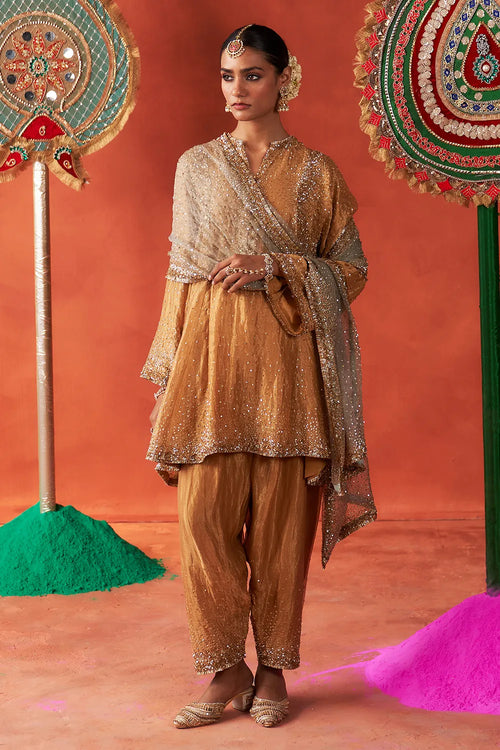 Sunehri Kurta Set - The Sverve