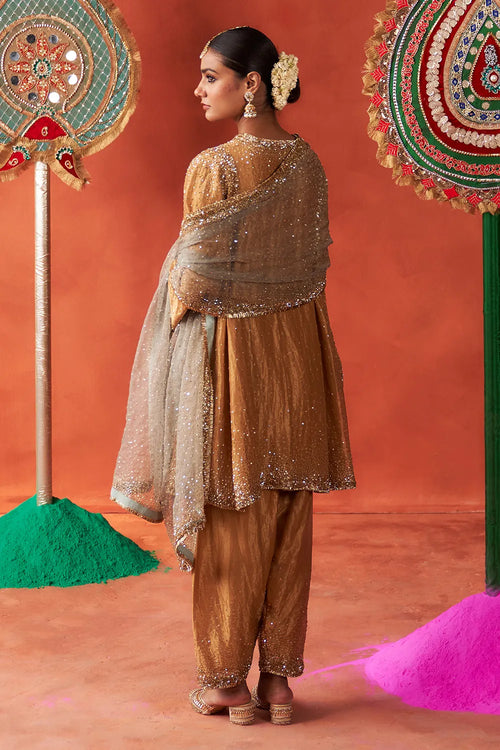 Sunehri Kurta Set - The Sverve