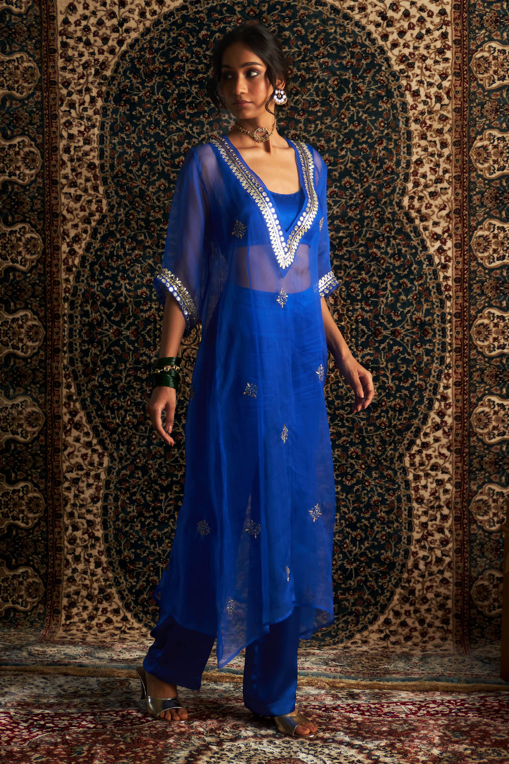 Neel Embroidered V Neck Kurta set