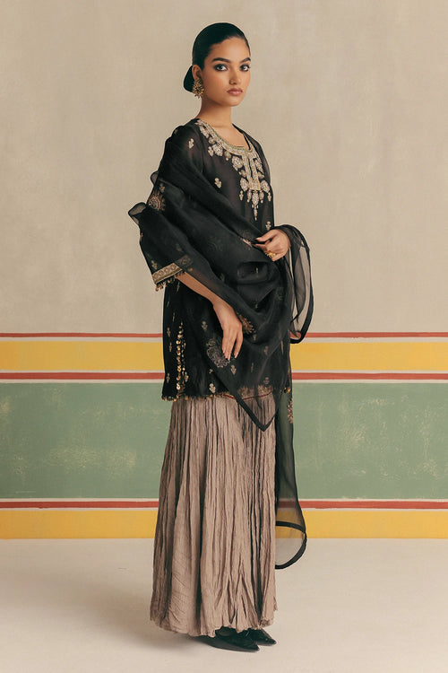 Black Zinnia Banarsi Kurta With Pants And Dupatta