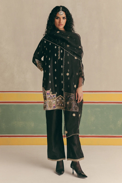 Black Koyal Banarsi Kurta With Pants And Dupatta