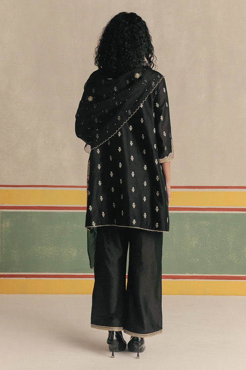 Black Koyal Banarsi Kurta With Pants And Dupatta