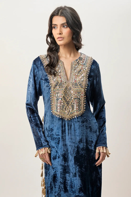 Tara Navy Blue Velvet Embroidered Yoke Beyza Kaftan