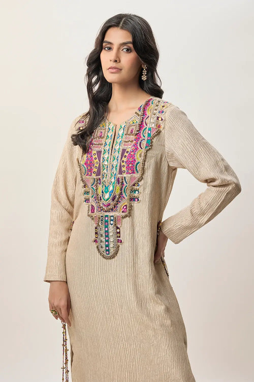 Nouriya Gold Crushed Tissue Embroidered Yoke Beyza Kaftan