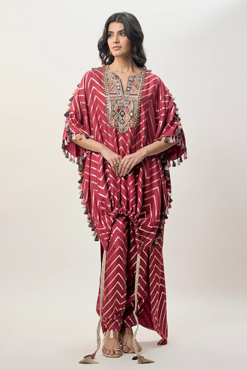 Raniya Cranberry Dola Silk Embroidered Kaftan And Jogger Pant
