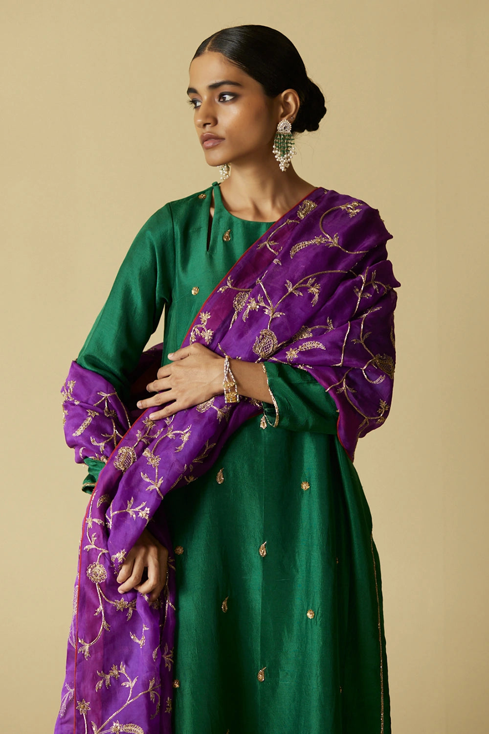 Panna Falaknuma Silk Kurta Set With Dupatta